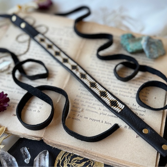 Artisan Southwestern Seed Beaded Genuine Leather Lariat Wrap - Picture 8 of 12